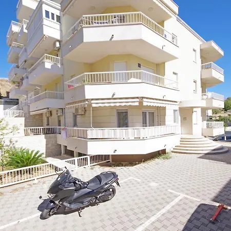 Apartmán By The Sea - 7589 Split